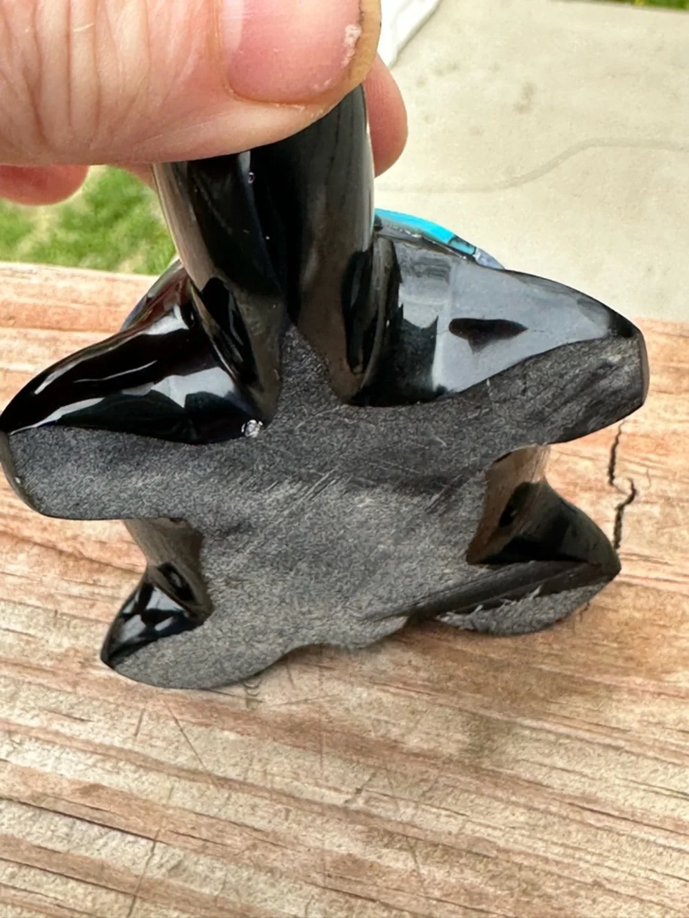 Carved Obsidian Turtle with Multicolor Inlay and Abalone Shell - Picture 4 of 5